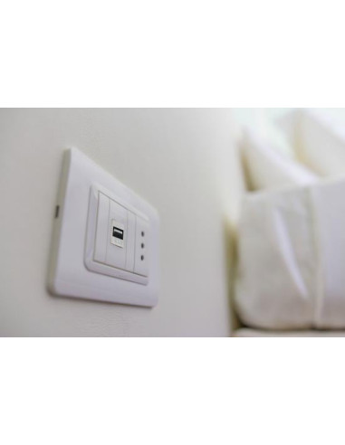 Presa USB con aggancio Keystone per...