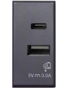 Tekla S44 Caricatore USB-A... 2