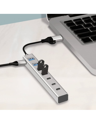 Hub USB 3.2 4 porte USB-A e 3 porte USB-C&trade Alluminio Silver