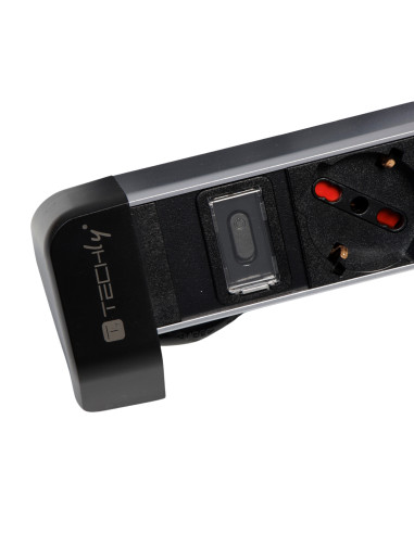 Multipresa da Tavolo 2 prese Italiane Bipasso 1 USB-C&trade e 1 USB-A