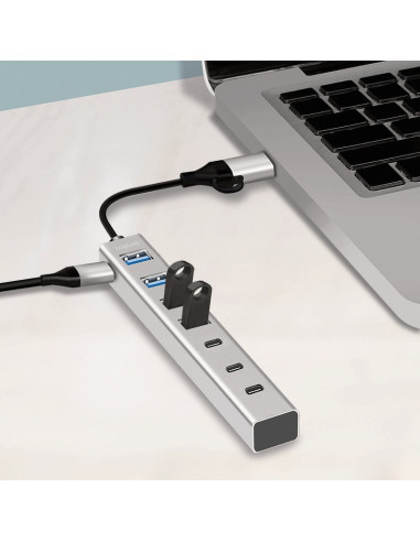 Hub USB 3.2 4 porte USB-A e 3 porte USB-C&trade Alluminio Silver