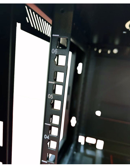 Armadio Rack 19'' a muro 9 unit&agrave sezione unica prof. 450mm Nero
