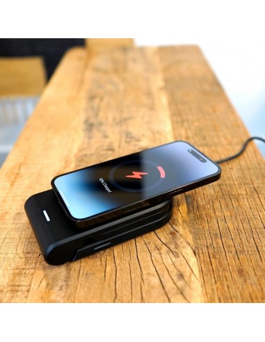 STM ChargeTree MAG - 3-in-1 mobile...