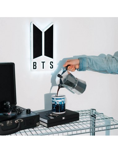 Tazza in ceramica BTS in confezione...
