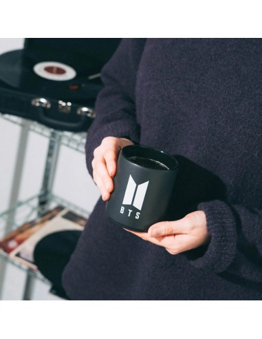 Tazza in ceramica BTS in confezione...