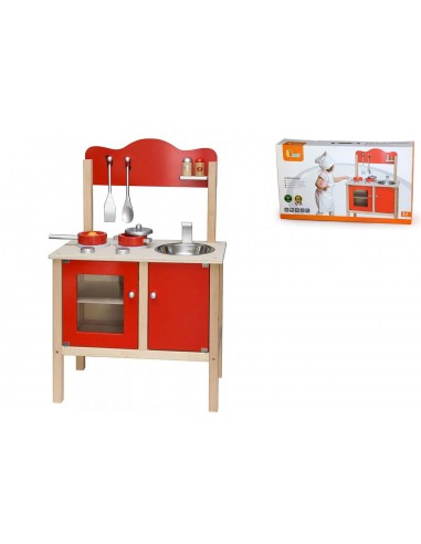 Cucina in legno con accessori
